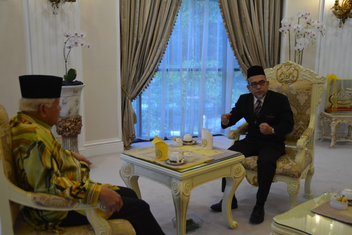 Kunjung Hormat TYT Negeri Melaka